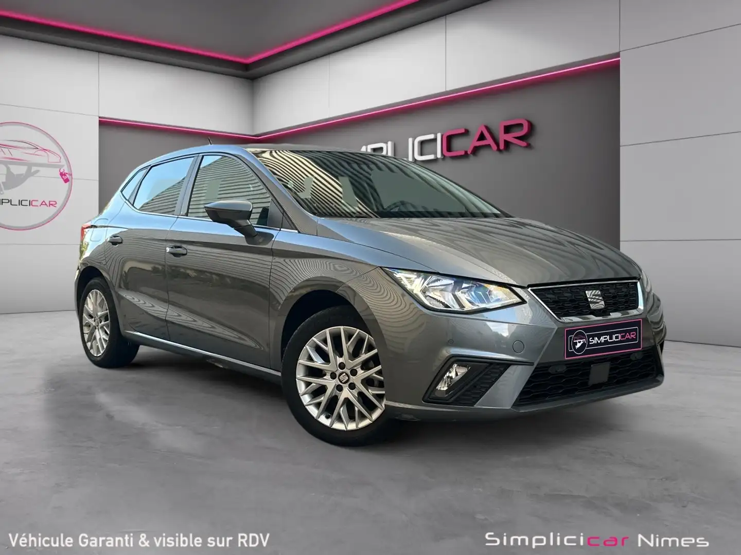 SEAT Ibiza Ibiza 1.0 75 ch S/S BVM5 Urban Gris - 1