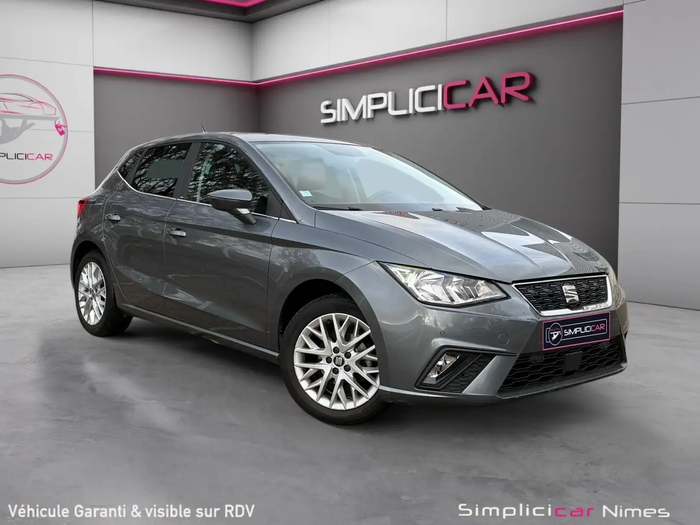 SEAT Ibiza Ibiza 1.0 75 ch S/S BVM5 Urban Gris - 1