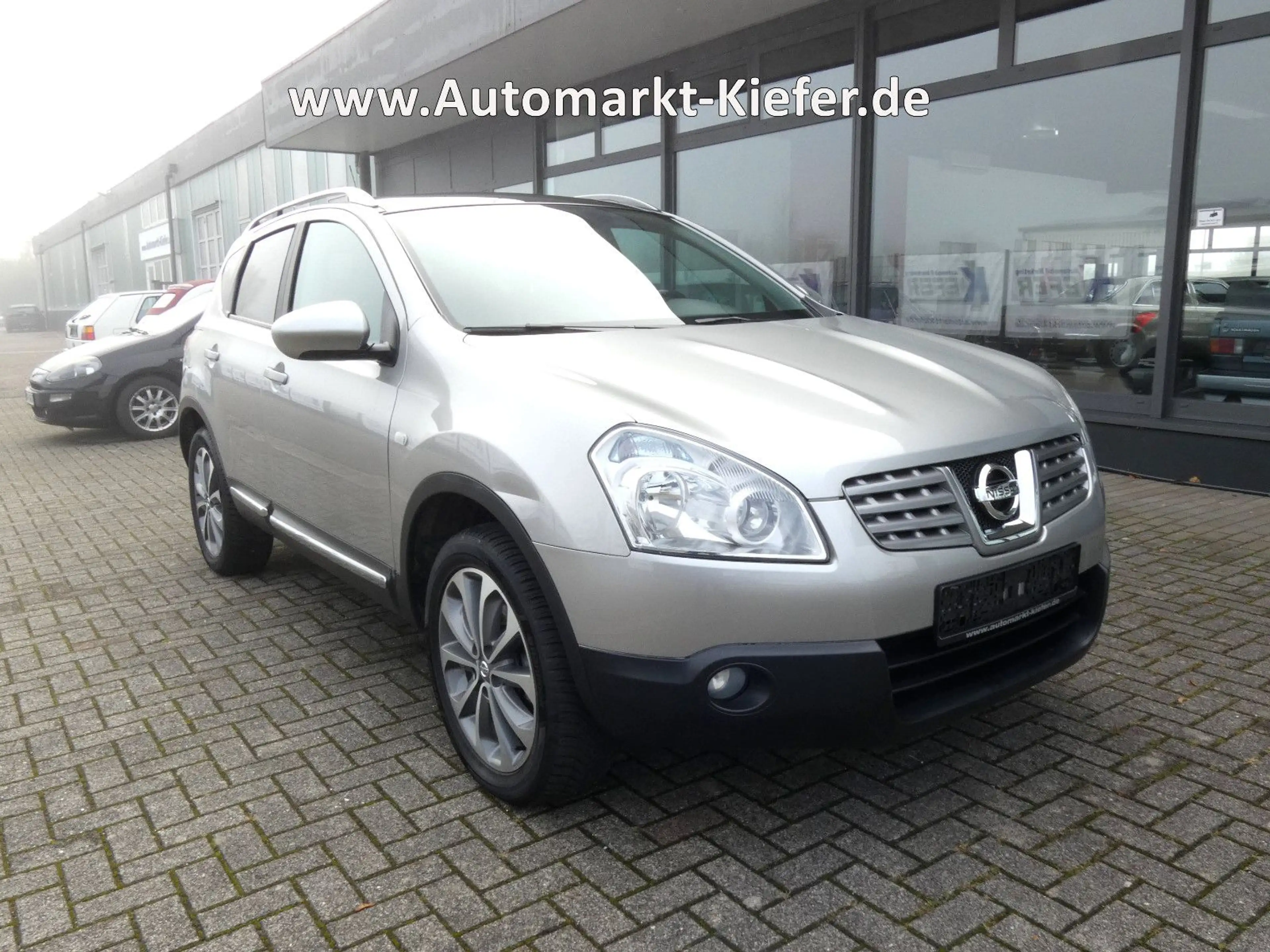 Nissan Qashqai 2.0 I-Way*Panorama*18-Zoll*1.Hand* — photo 2