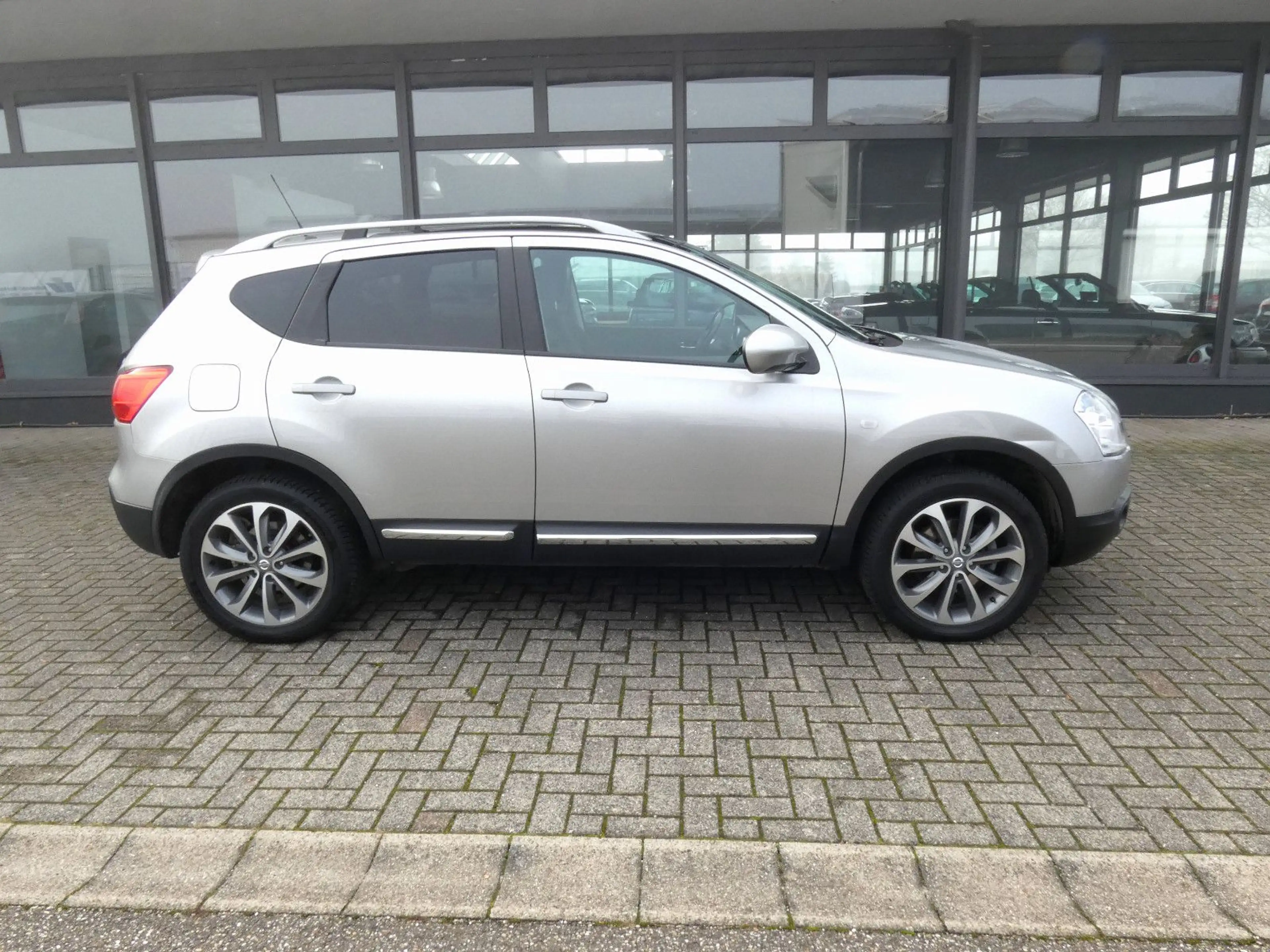 Nissan Qashqai 2.0 I-Way*Panorama*18-Zoll*1.Hand* — photo 6