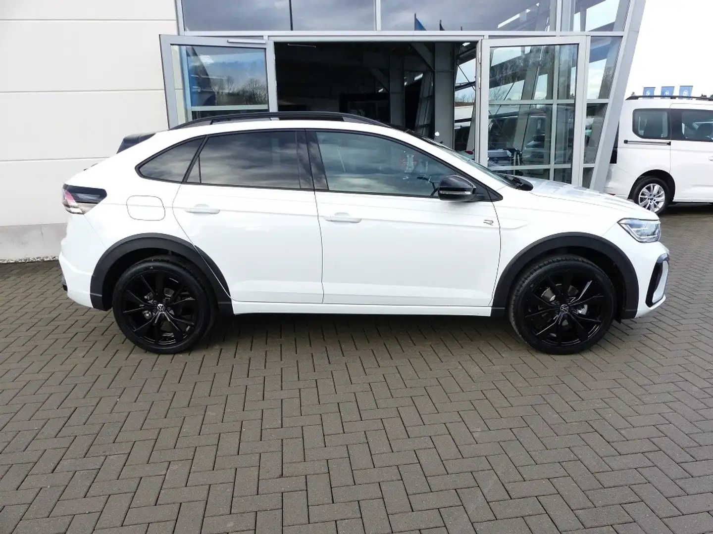 Volkswagen Taigo 1.5 TSI DSG R-Line *LED*ACC*Navi* Bianco - 2