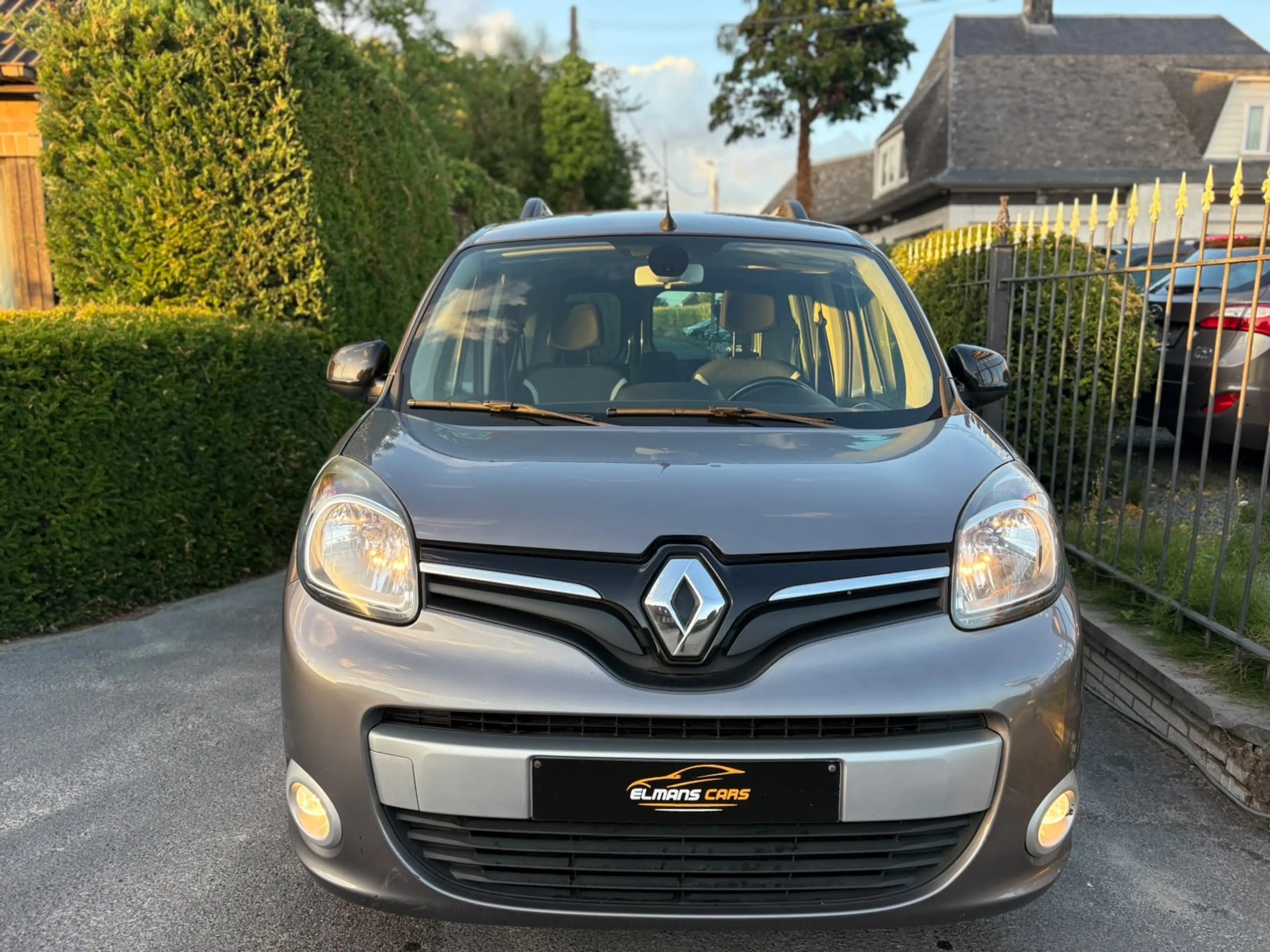 Renault Kangoo Grand Kangoo 1.5 dCi — photo 2