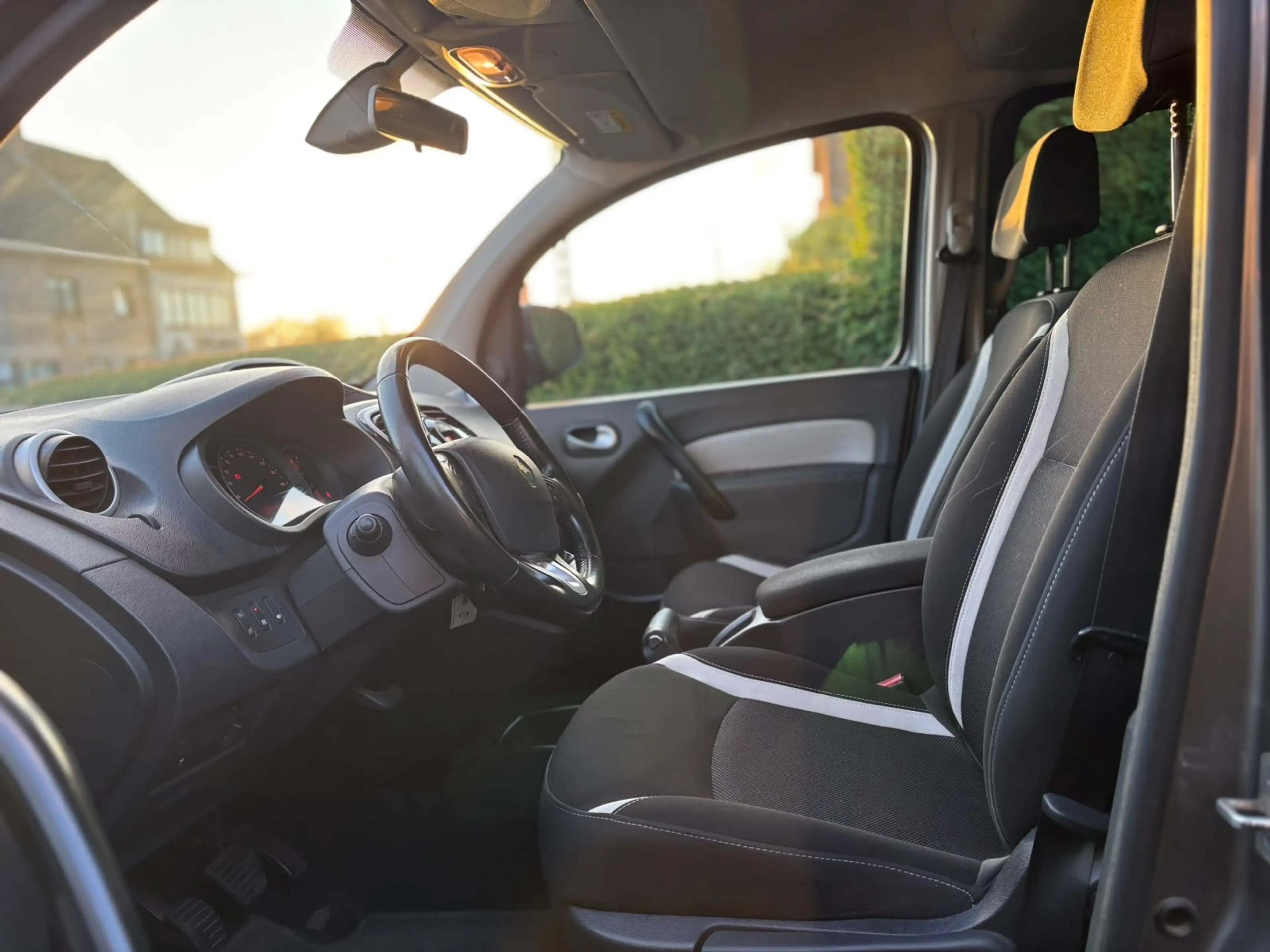 Renault Kangoo Grand Kangoo 1.5 dCi — photo 8