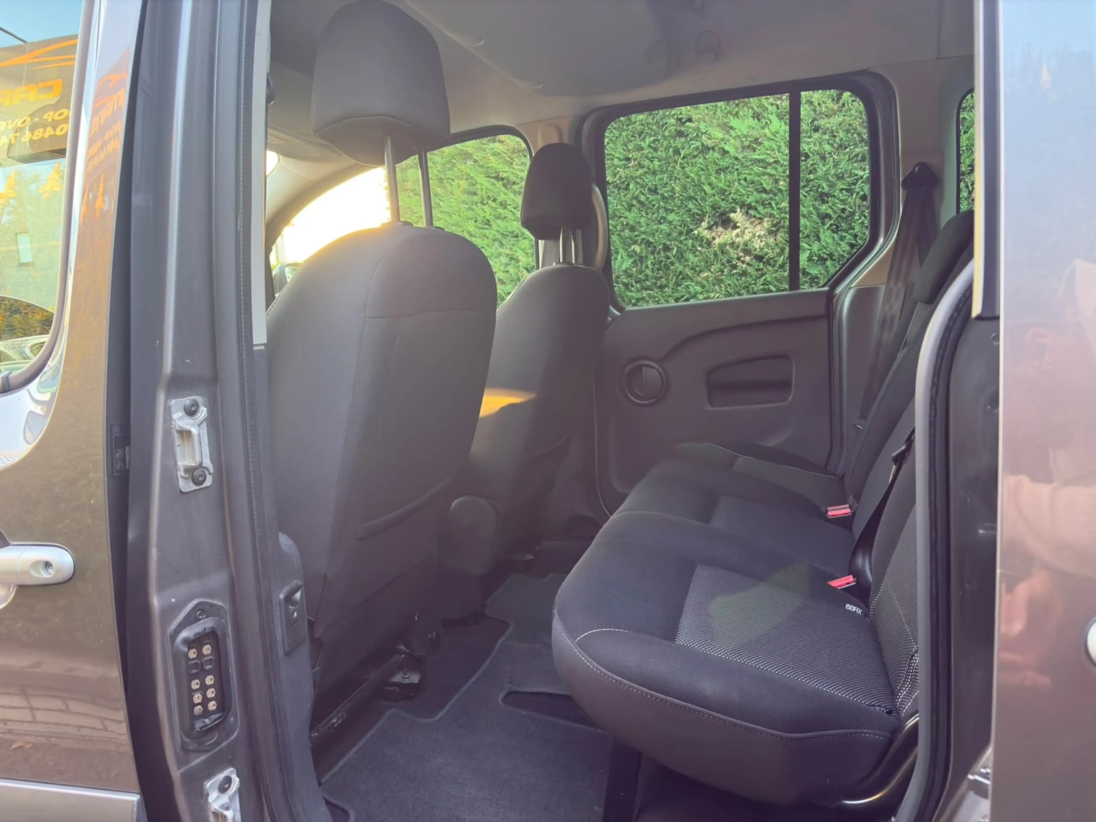Renault Kangoo Grand Kangoo 1.5 dCi — photo 15
