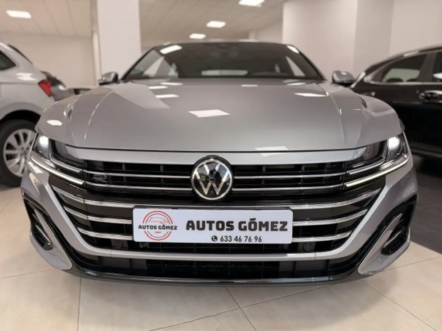 Volkswagen Arteon 2.0TDI R-Line DSG7 110kW Gris - 2