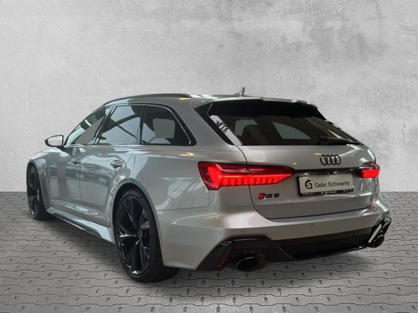 Audi RS6 performance 4.0 TFSI tiptr. quattro Silber - 2