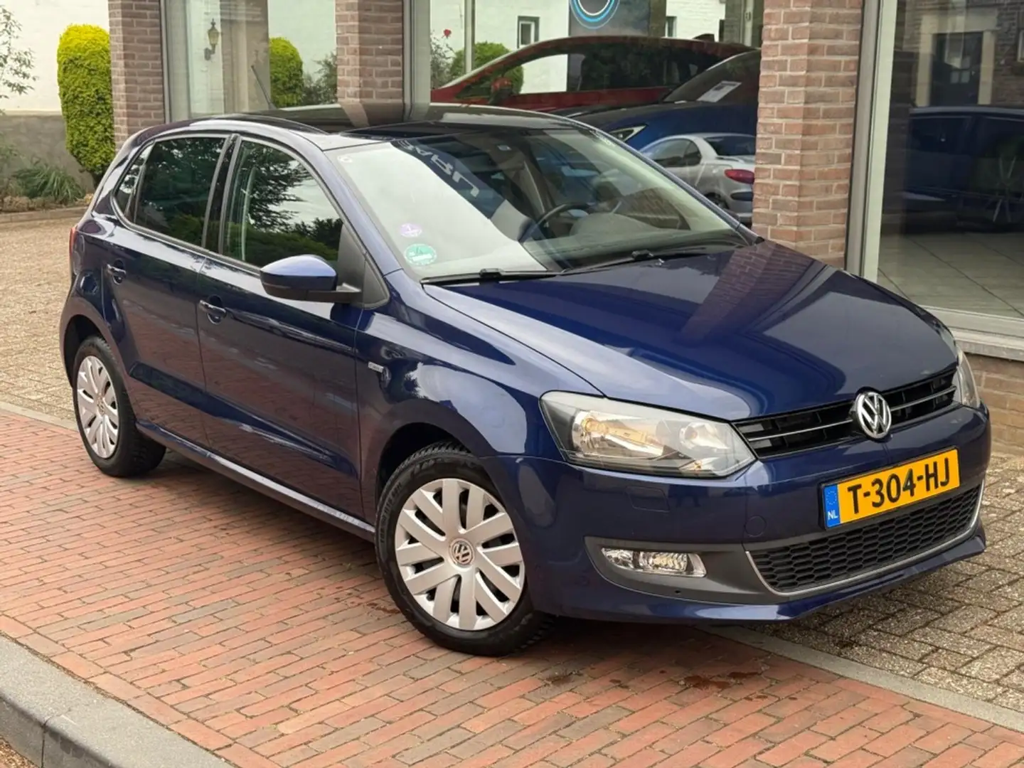 Volkswagen Polo 1.2 TSI Comfortline Azul - 2