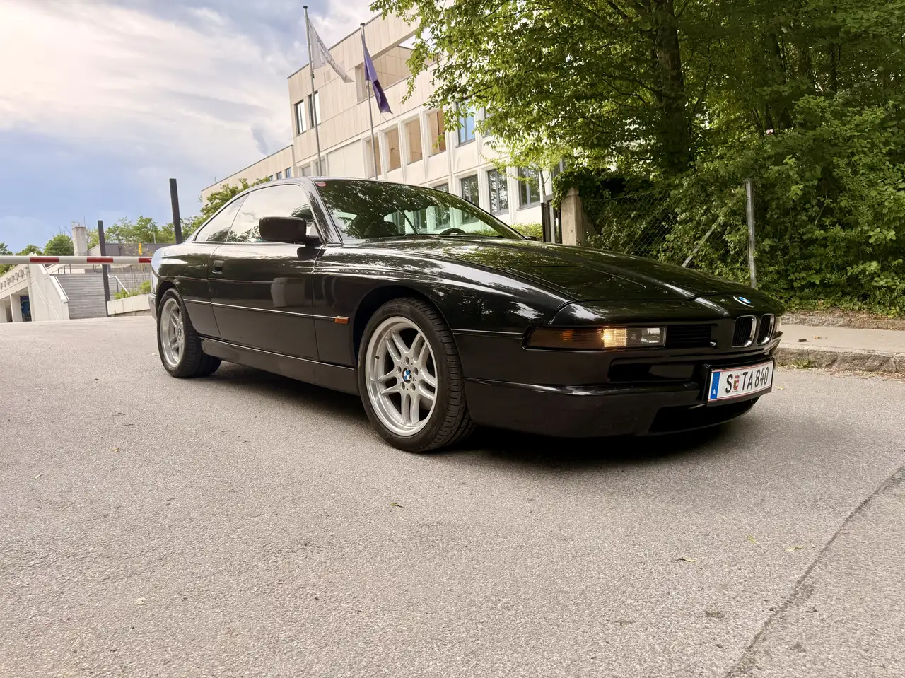 BMW 840