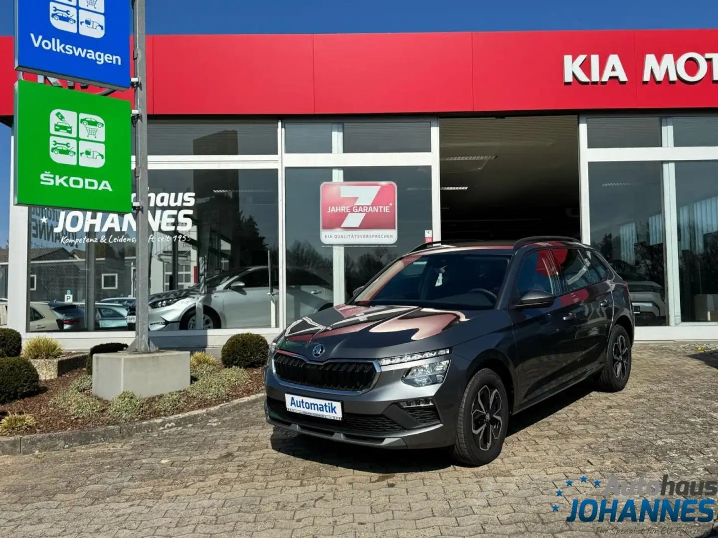 Skoda Kamiq 1.0 TSI Edition DSG Automatik Klima Grau - 1