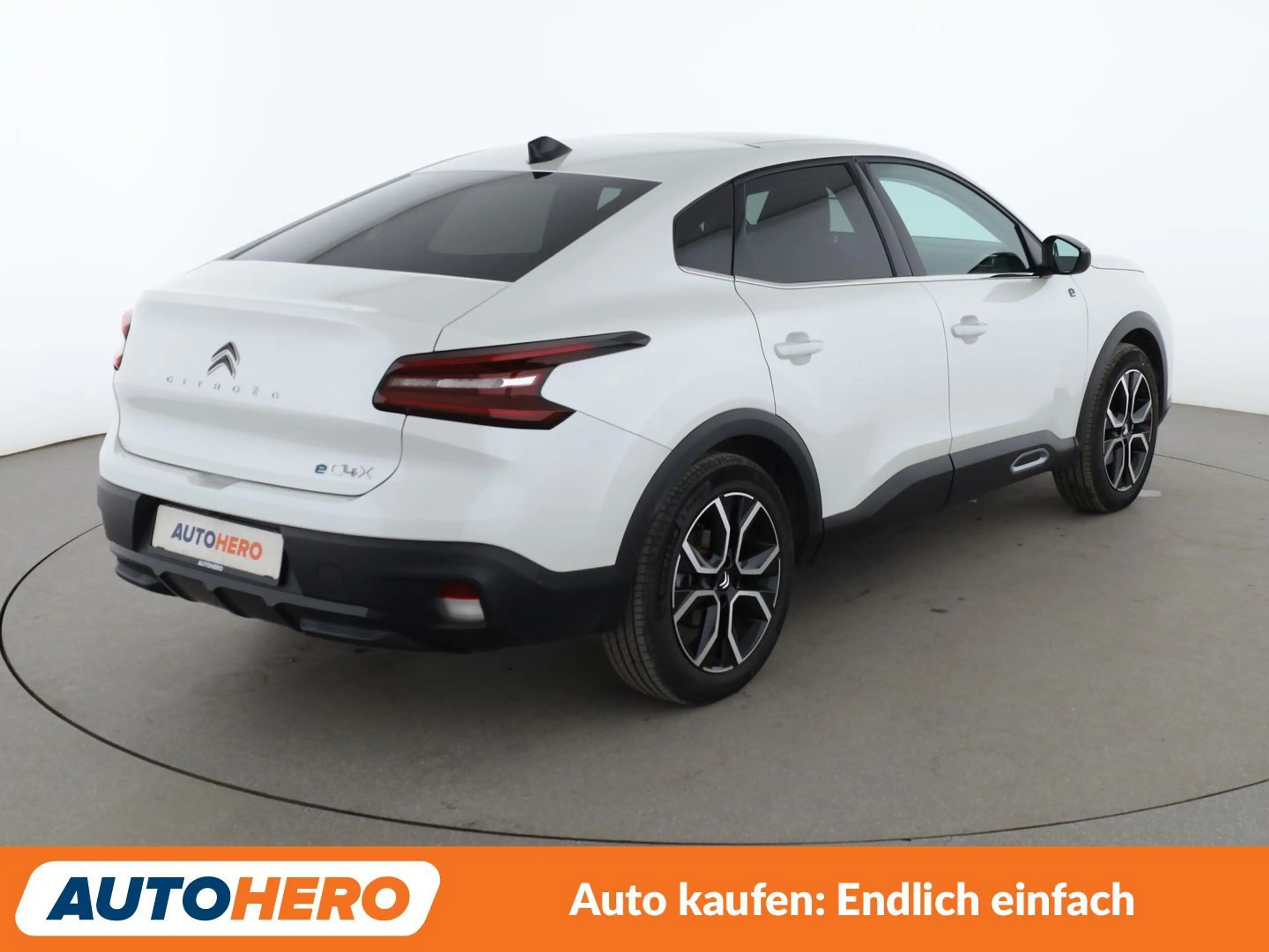 Citroen C4 X electric drive 100 kW e-Shine Aut.*NAVI*CAM*HUD* — photo 6