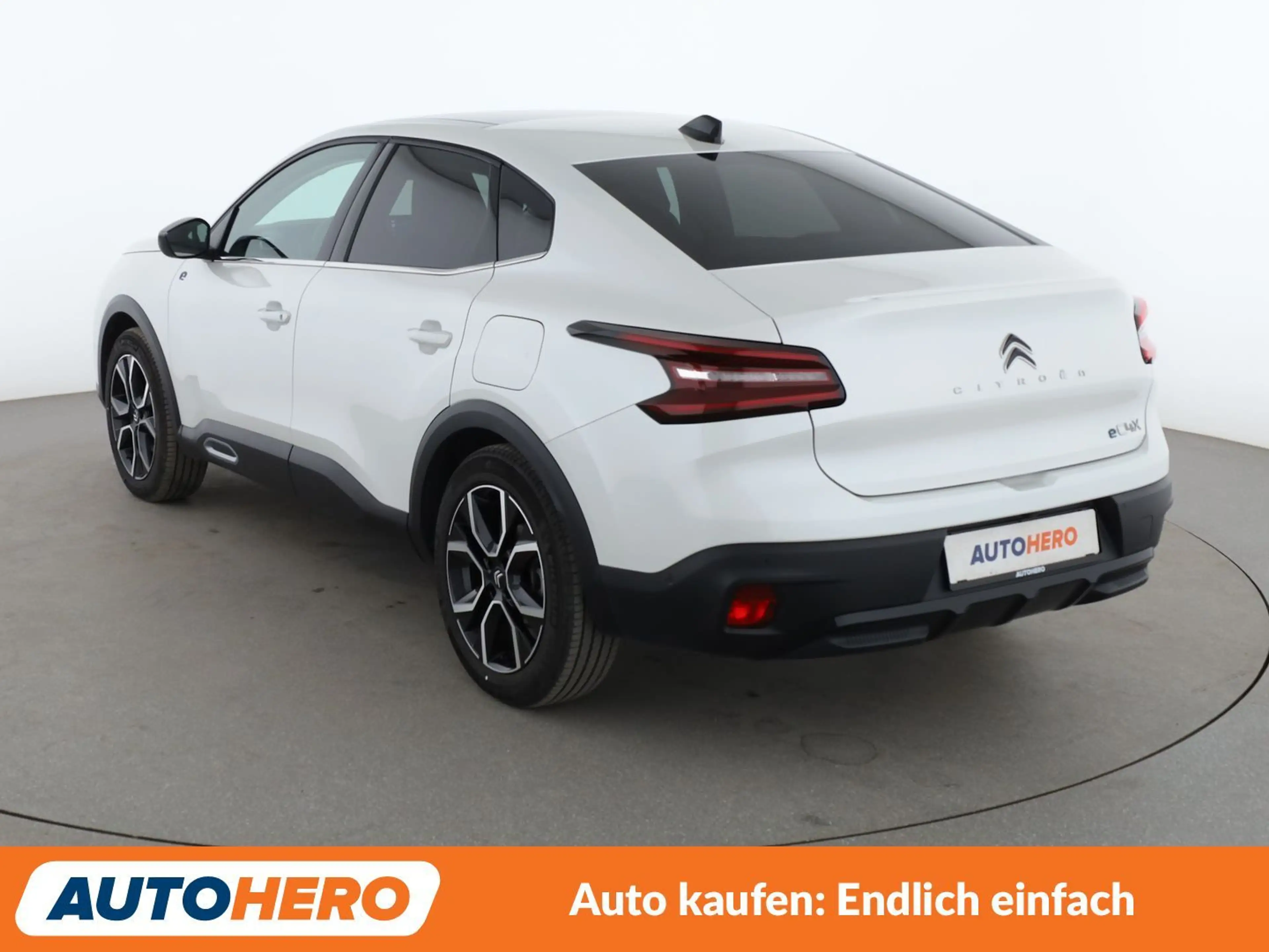 Citroen C4 X electric drive 100 kW e-Shine Aut.*NAVI*CAM*HUD* — photo 4