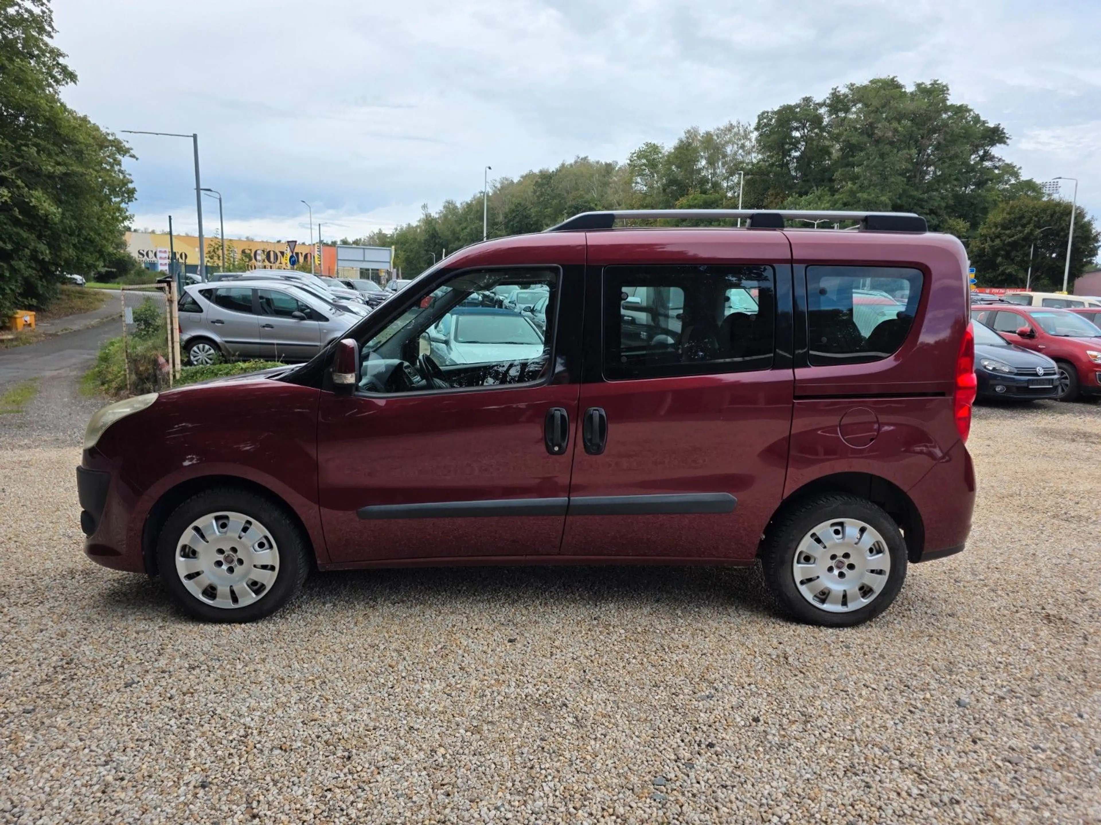 Fiat Doblo 1.4  --7 Sitze — photo 13