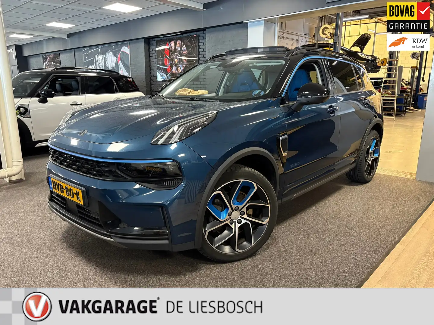 Lynk & Co 01 1.5 / pano / 360 camera / model 2023 / Infinity / Blauw - 1