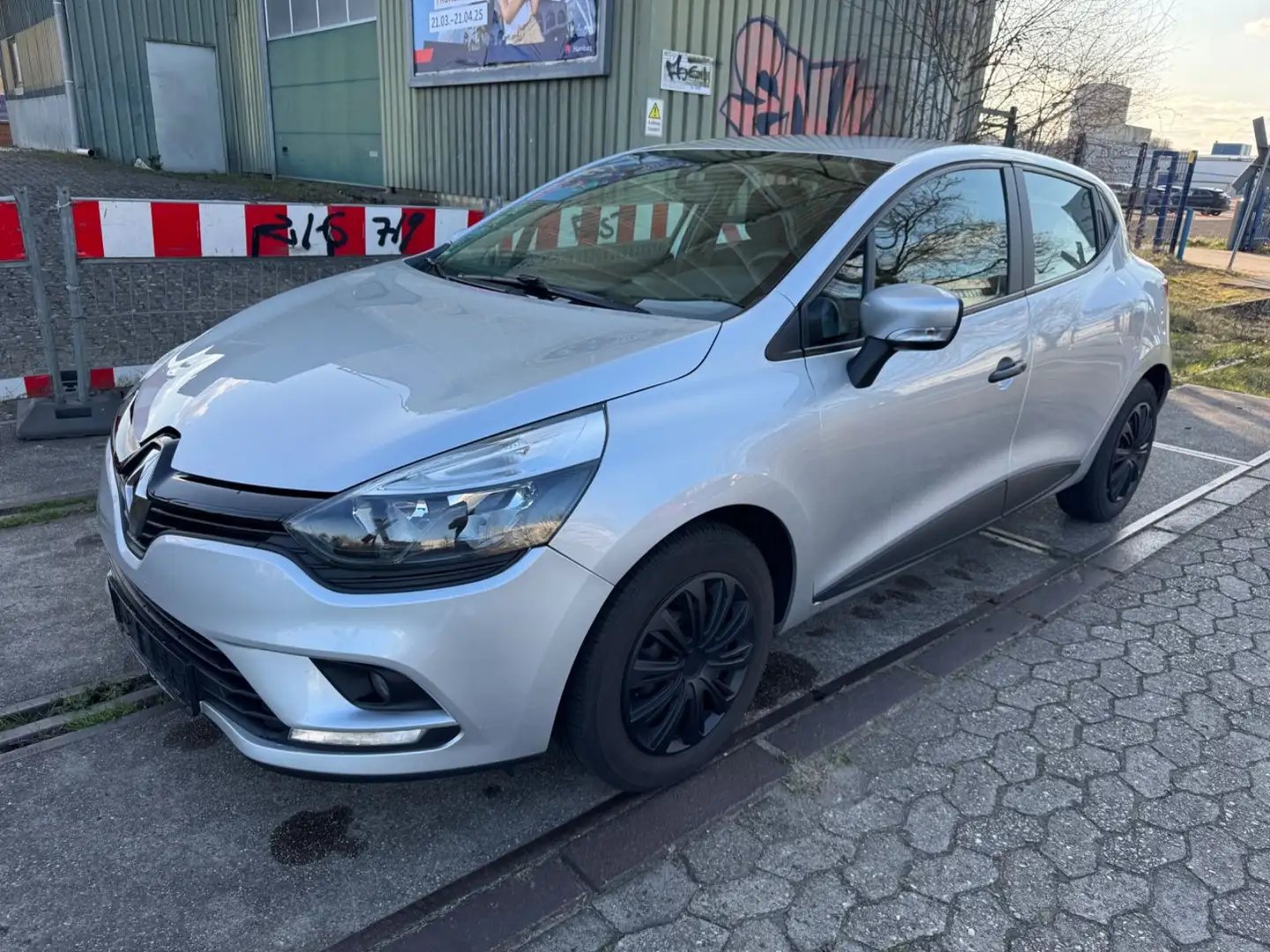 Renault Clio IV Start*Navi*1.Hand*Klima*SH-Gepflegt* Gris - 1