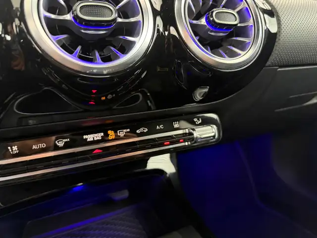 Mercedes-Benz CLA view 23