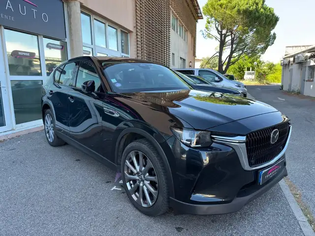 Mazda CX-60 view 3