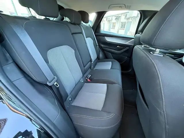 Mazda CX-60 view 12