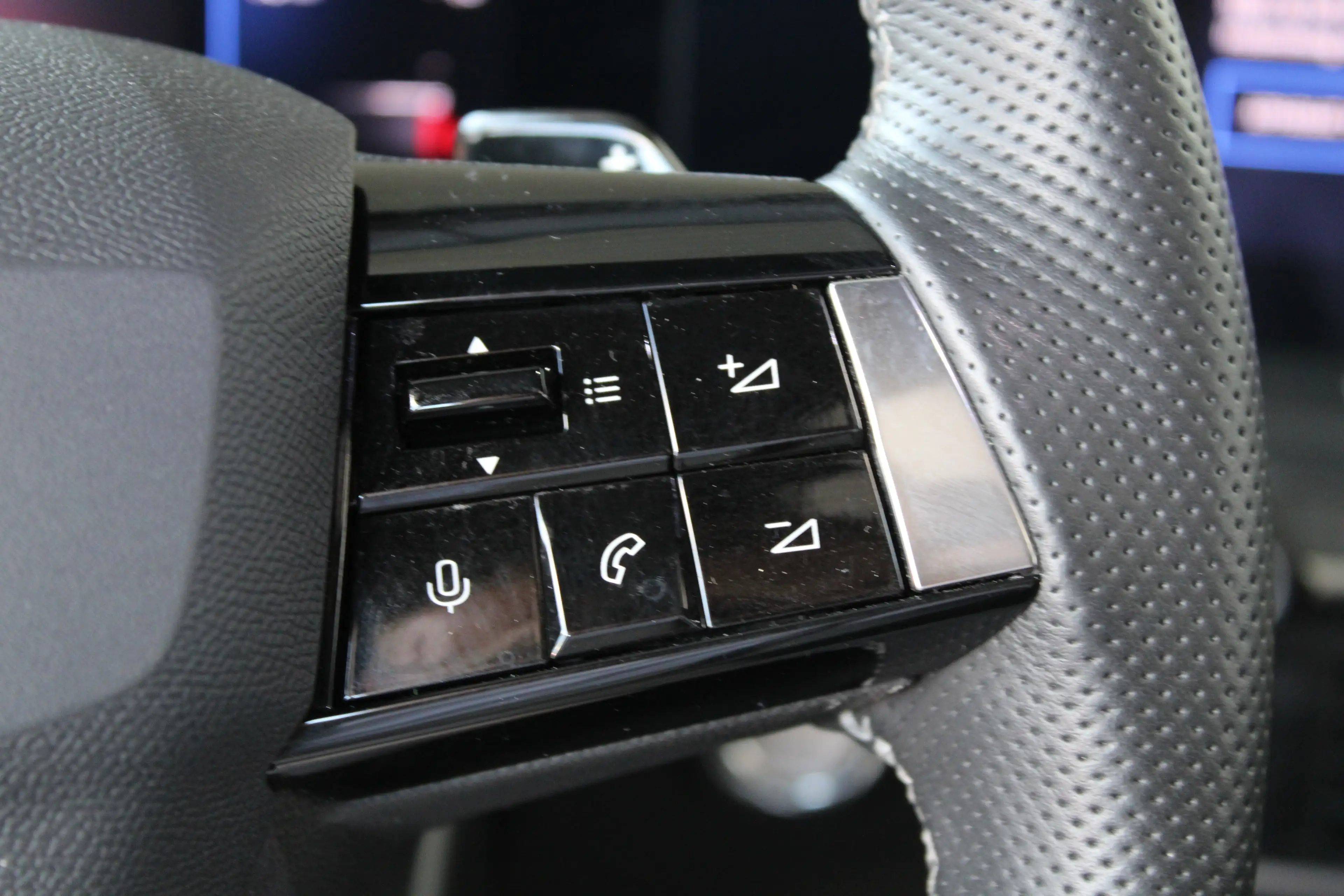Opel Astra Sports Tourer 1.2 Ultimate | Afneembare trekhaak | — photo 21