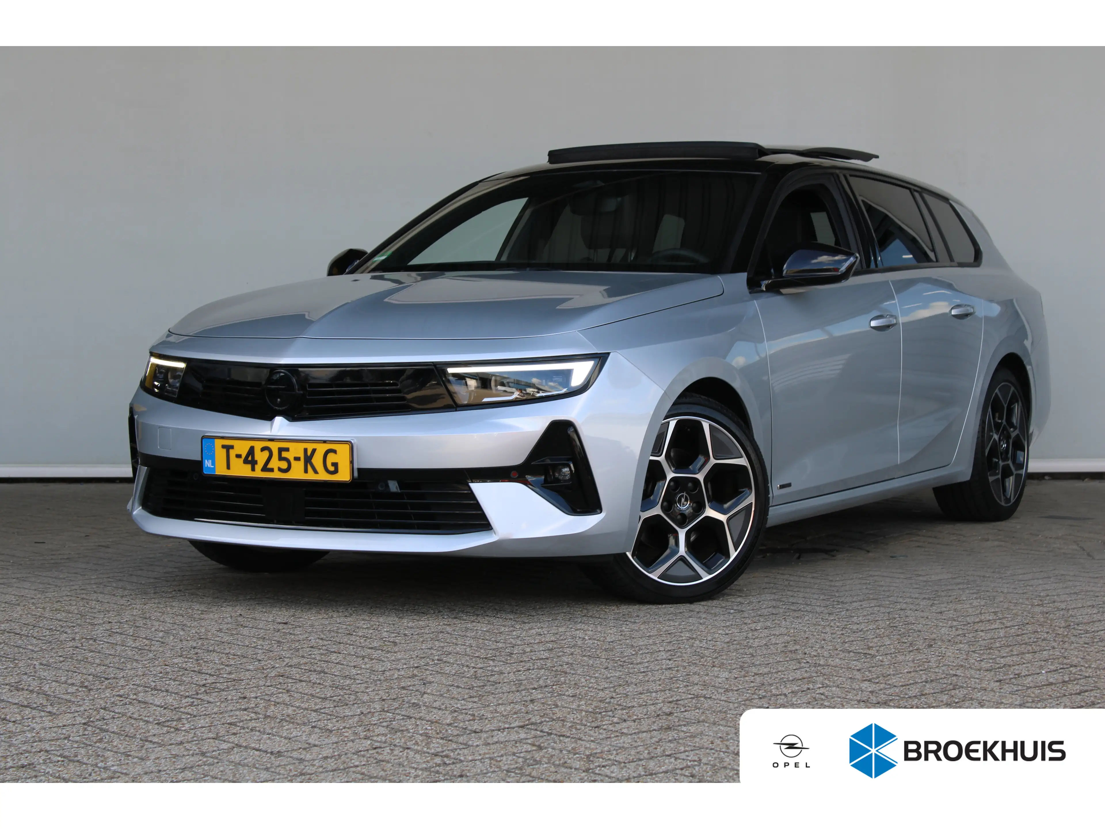 Opel Astra Sports Tourer 1.2 Ultimate | Afneembare trekhaak |