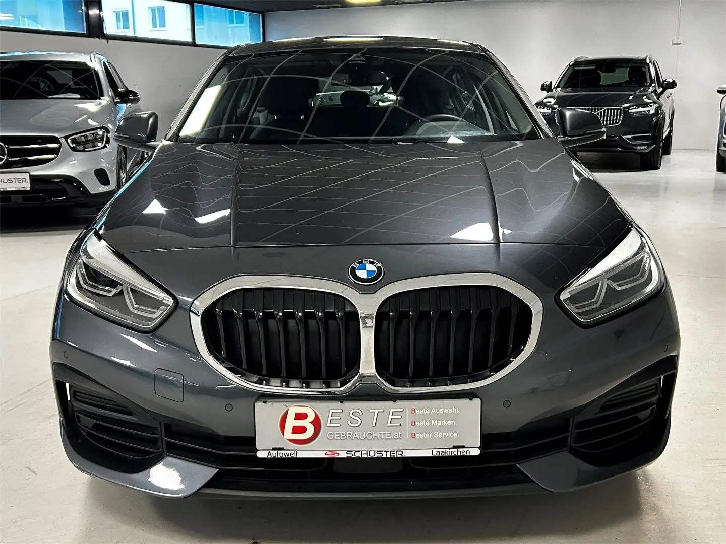 BMW 116 d Grau - 2