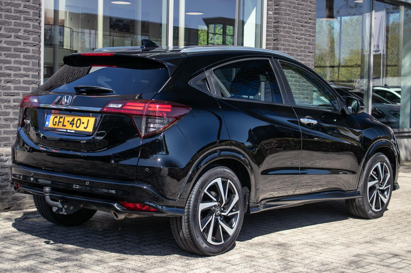 Honda HR-V 1.5 i-VTEC Executive | Pano dak | Trekhaak | Camer — photo 3
