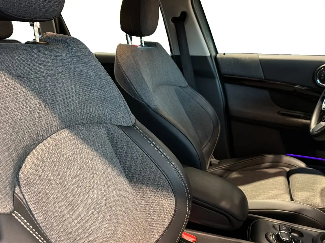 MINI Cooper SE Countryman Cooper SE ALL4 Countryman HEAD-UP PANO RFK HIFI 17