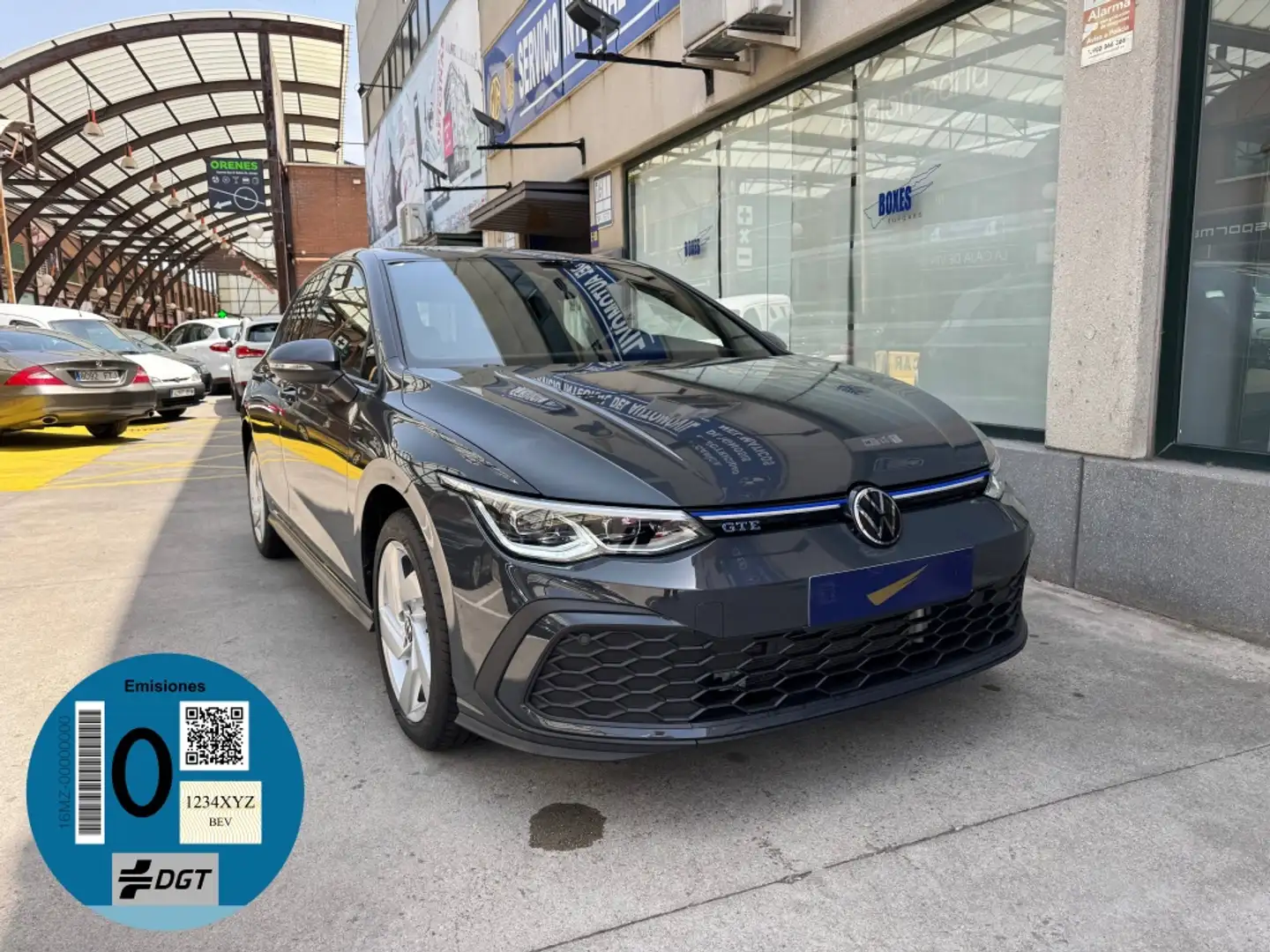 Volkswagen Golf 1.4 TSI GTE 180kW Gris - 1