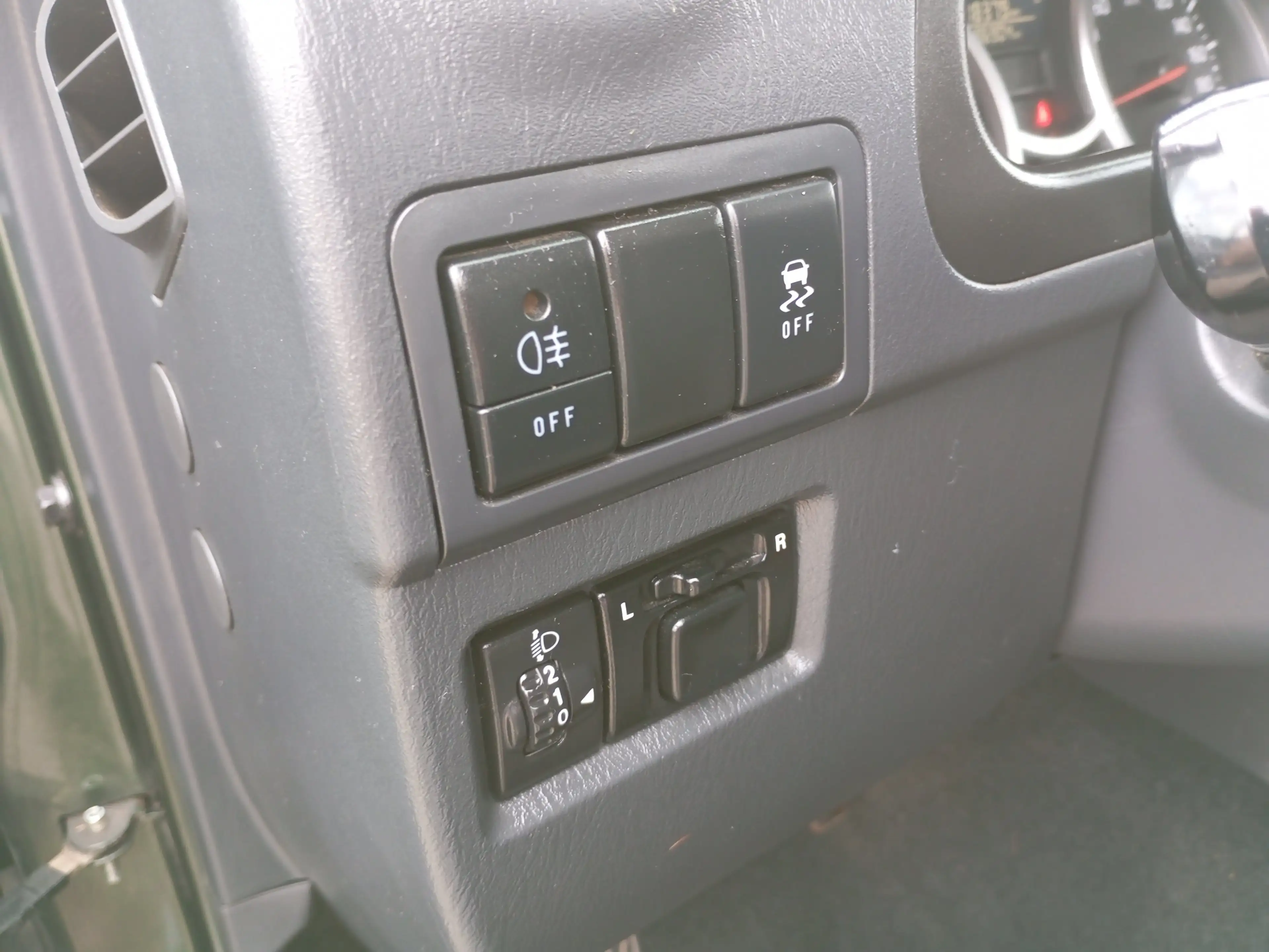 Suzuki Jimny Club 1.4 4x4 / AHK — photo 11