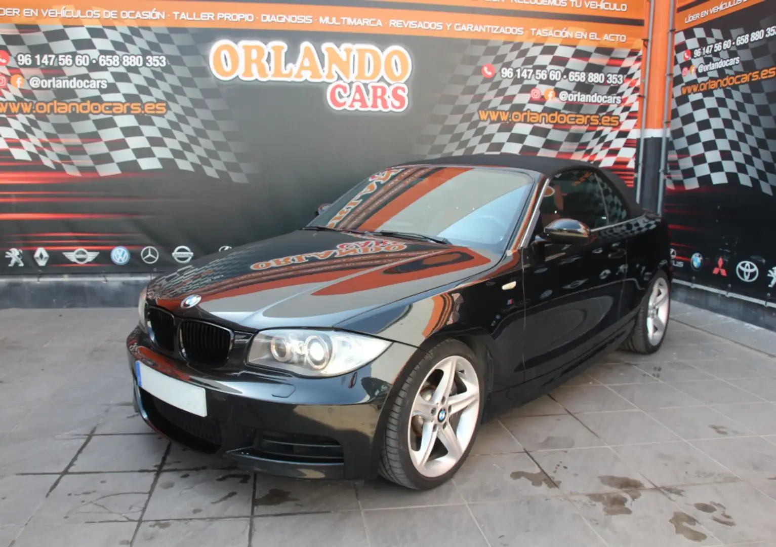 BMW 135 135iA Cabrio Fekete - 1
