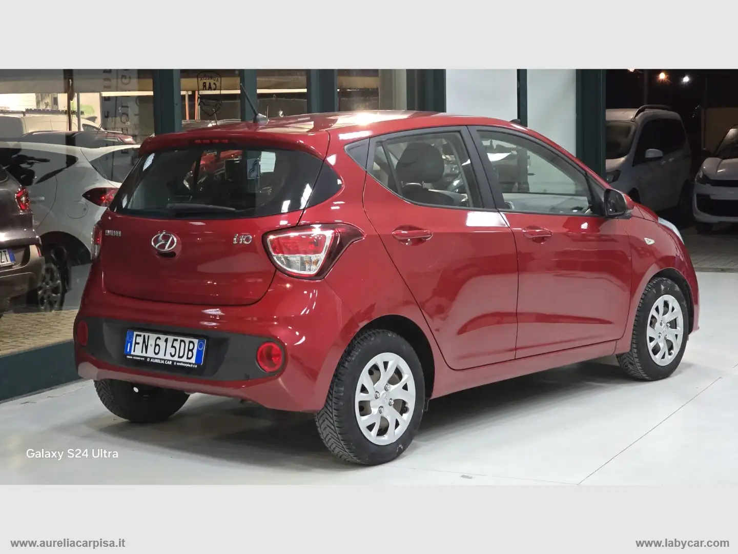 Hyundai i10 1.0 LPGI Econext Comfort Rosso - 2