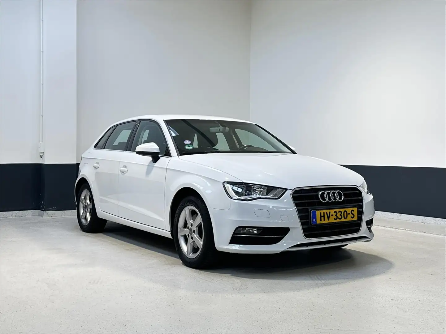 Audi A3 Sportback 1.4 TFSI CoD Ambiente Pro Line | Navigat Wit - 1