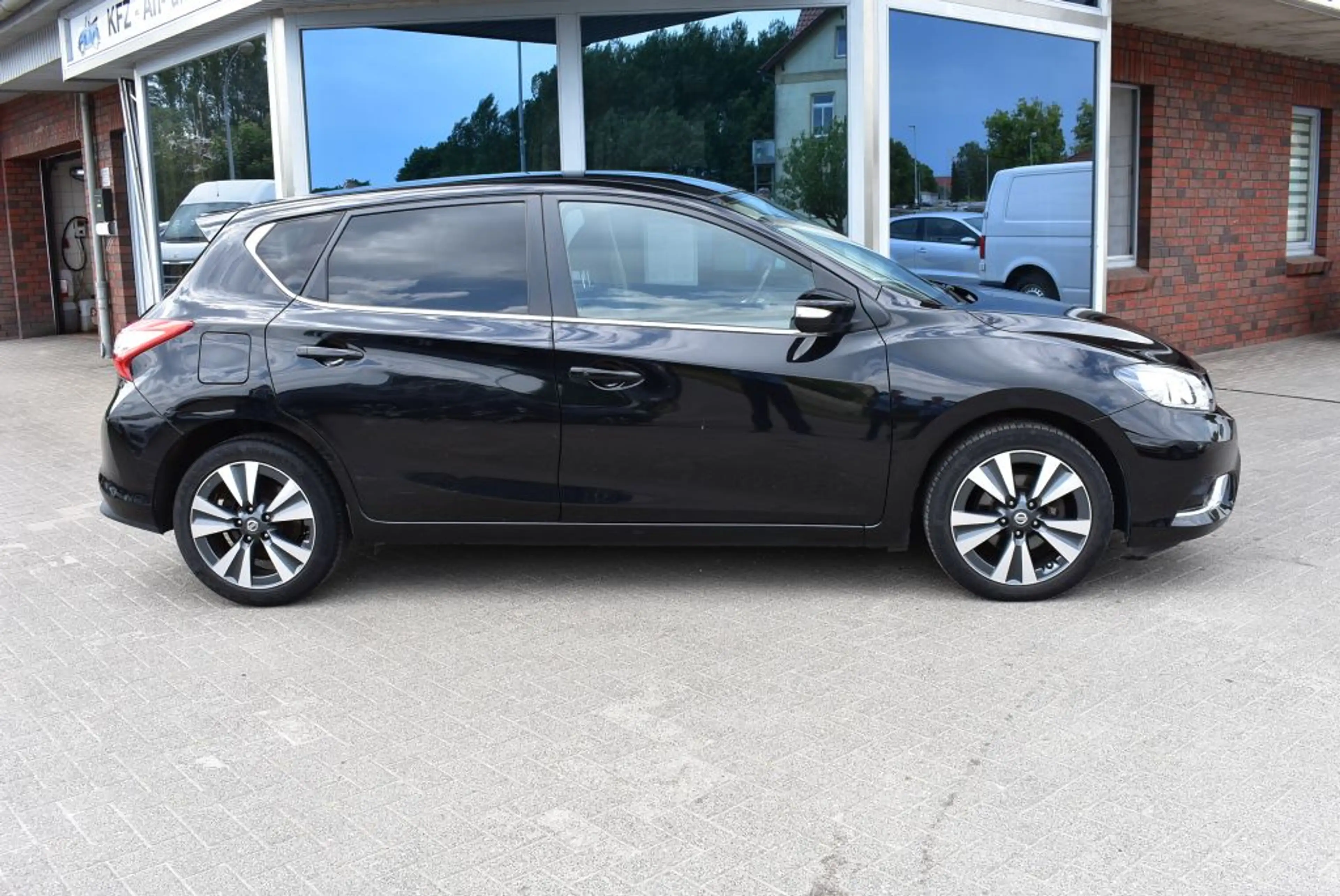 Nissan Pulsar 1.5 dCi Acenta Navi Teilleder Tempomat Klimatron. — photo 2