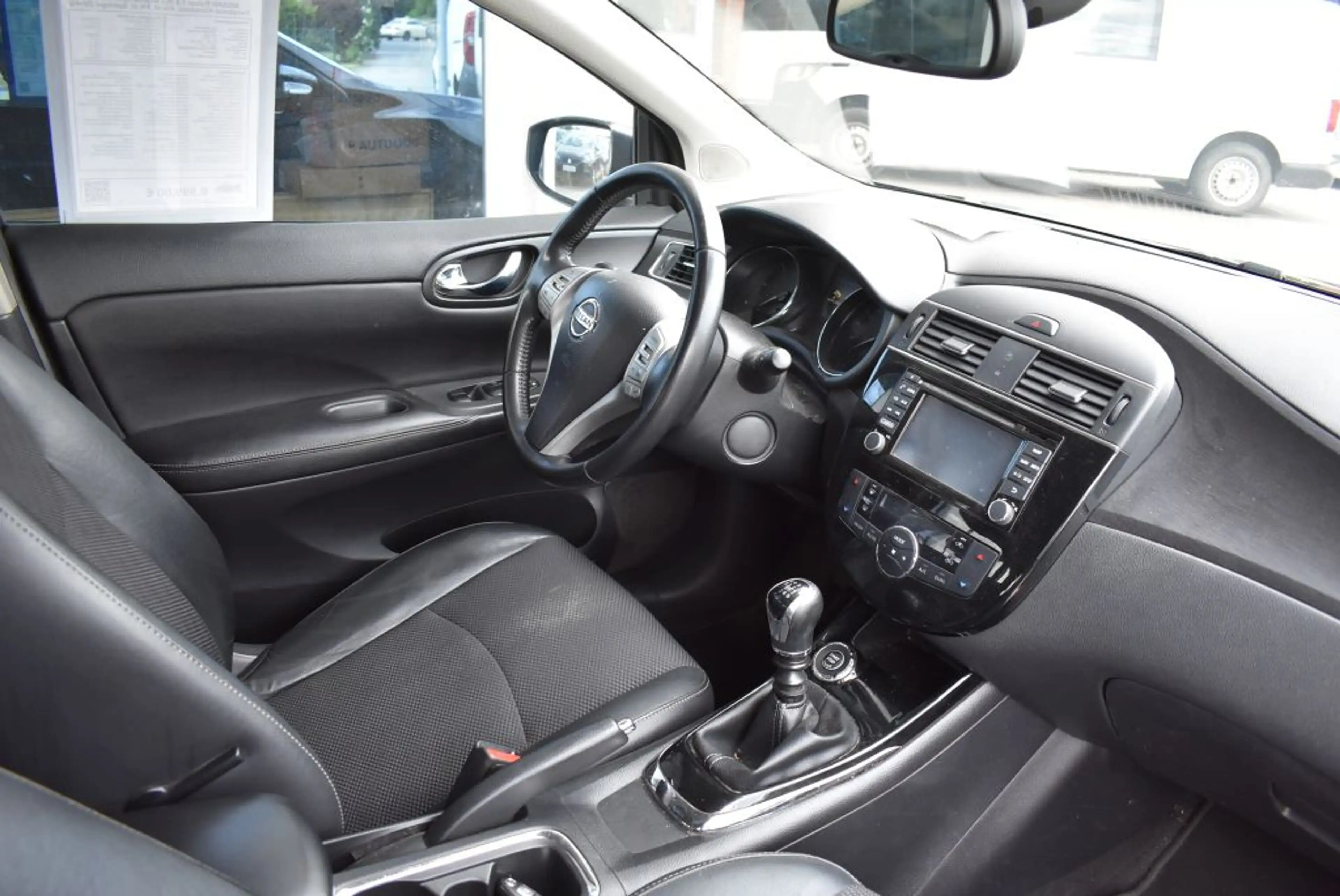 Nissan Pulsar 1.5 dCi Acenta Navi Teilleder Tempomat Klimatron. — photo 7