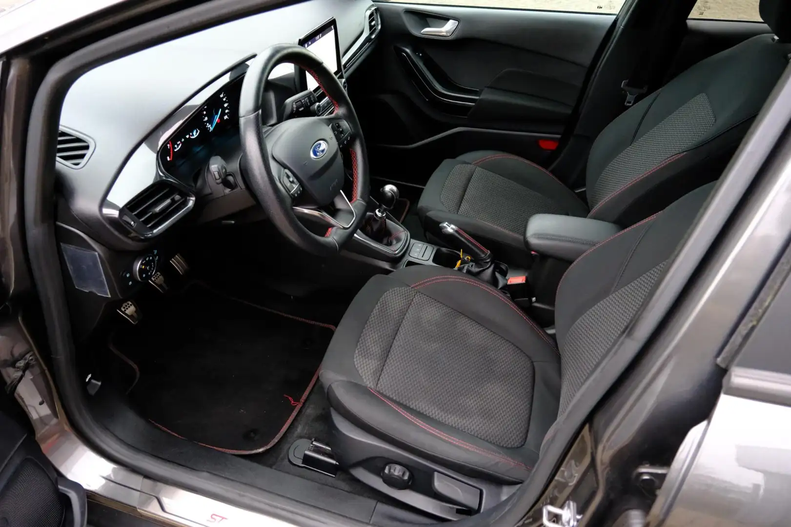 Ford Fiesta 1.0 100pk EcoBoost ST-Line Orig.NL|Navi|Clima|LMV| Gris - 2