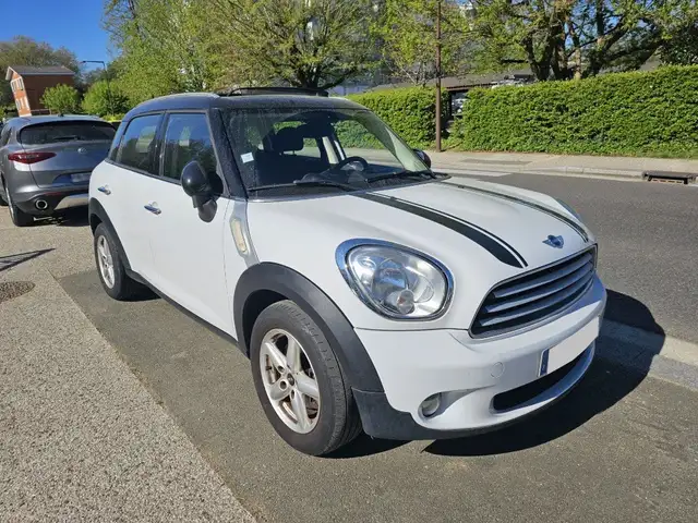 MINI Cooper Countryman COOPER D BV6 S&S BLANC TOIT NOIR TOE PANO GPS …