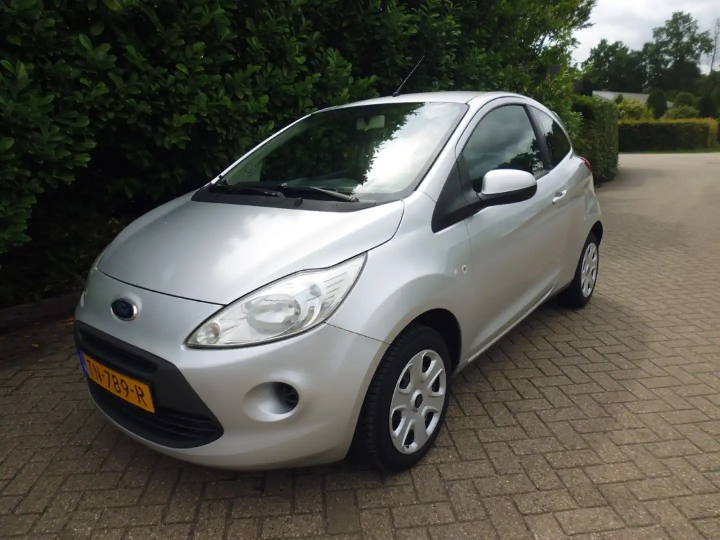 Ford Ka/Ka+ 1.2 COOL & Sound start/stop ELEKTRA PAKKET AIRCO Grijs - 1