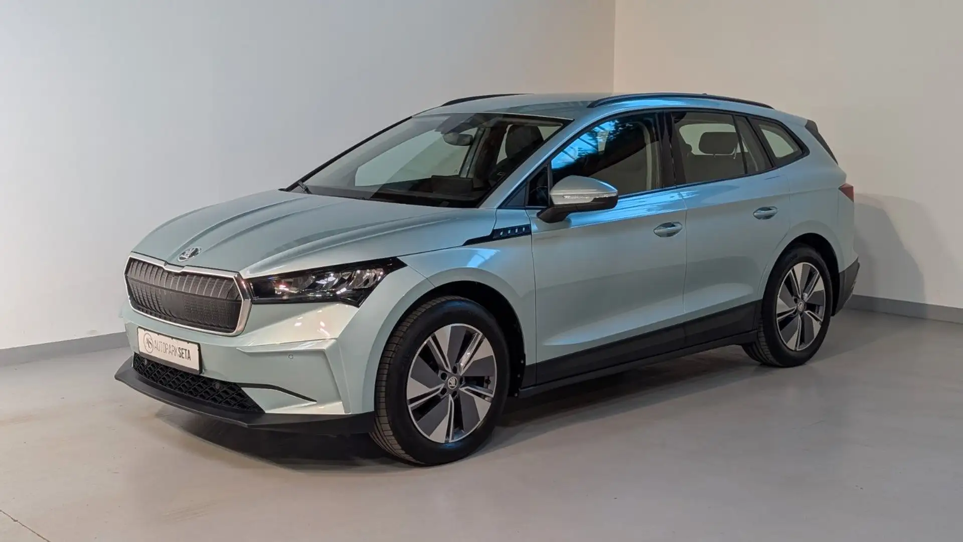 Skoda Enyaq 60 Loft AID*LANE*FRONT*LED*NAVI*KAM*62kWh Silber - 1