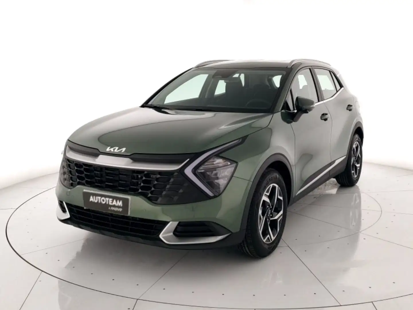 Kia Sportage 1.6 crdi mhev Business dct Verde - 1