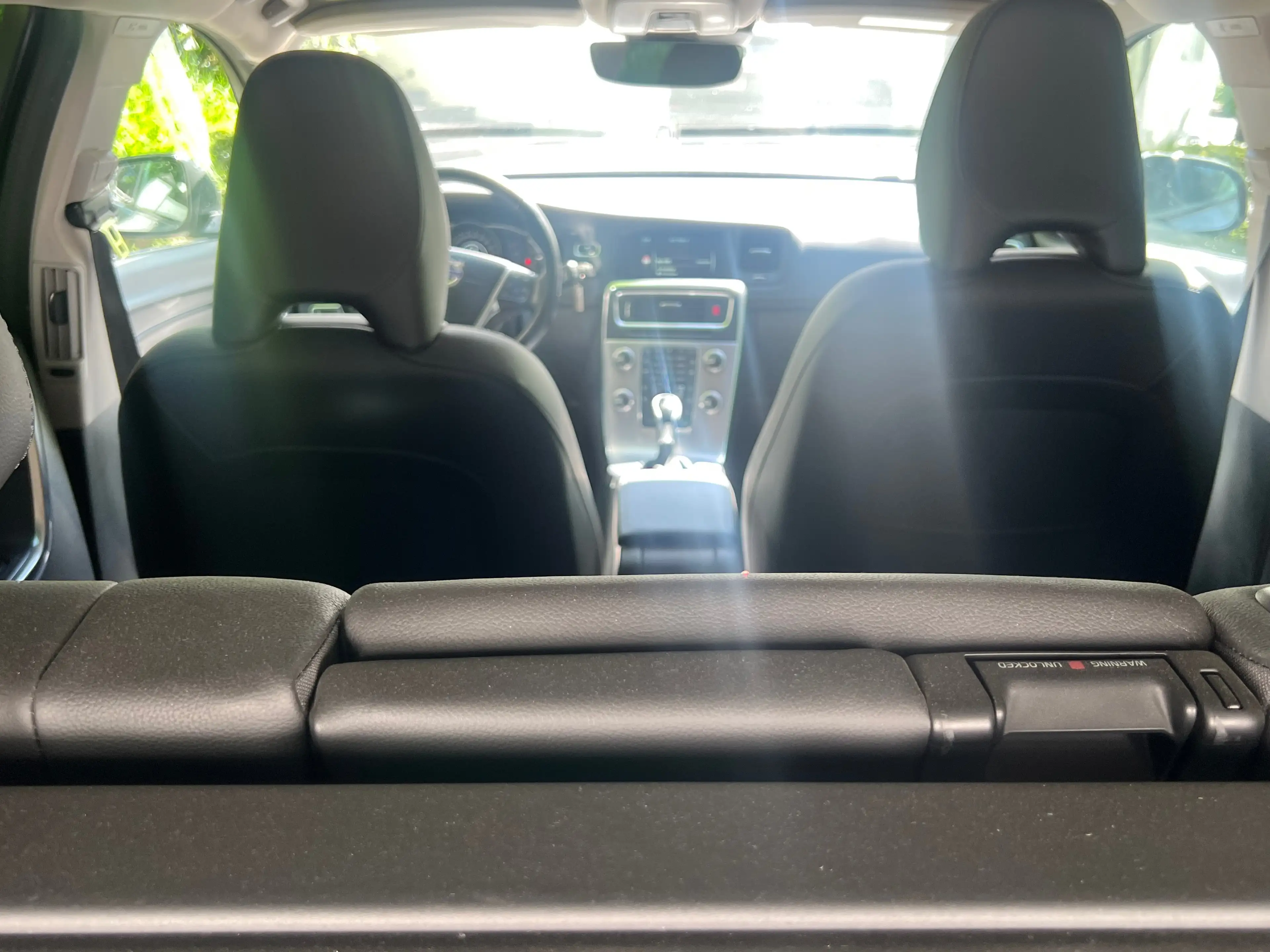 Volvo V60 Cross Country V60 Cross Country 2.0 D3 Kinetic Geartronic — photo 11