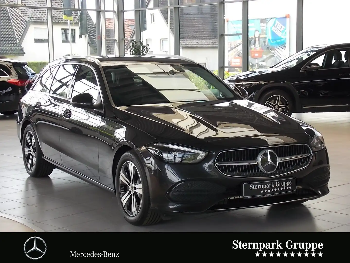 Mercedes-Benz C 180 C 180 T Avantgarde Navi,Distr.-Vor.AHK,R-Kam,LED Grau - 2