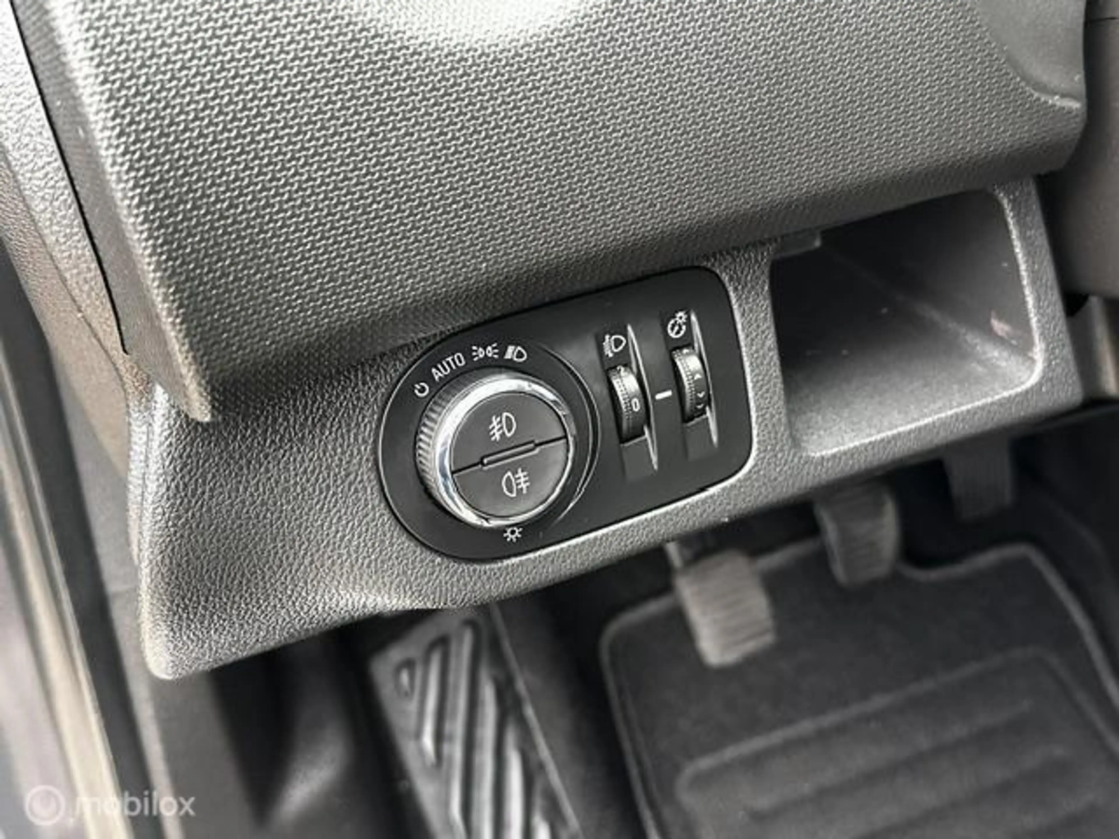 Opel Meriva 1.4 Turbo Edition — photo 14