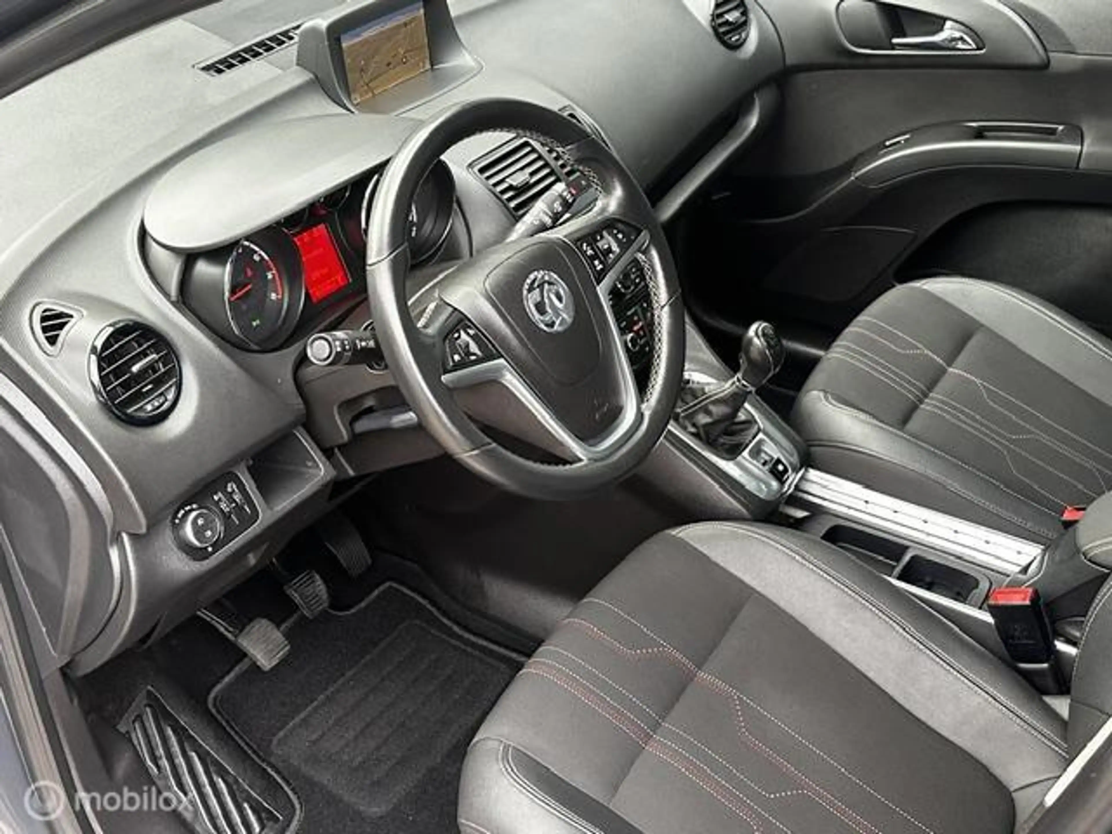 Opel Meriva 1.4 Turbo Edition — photo 8