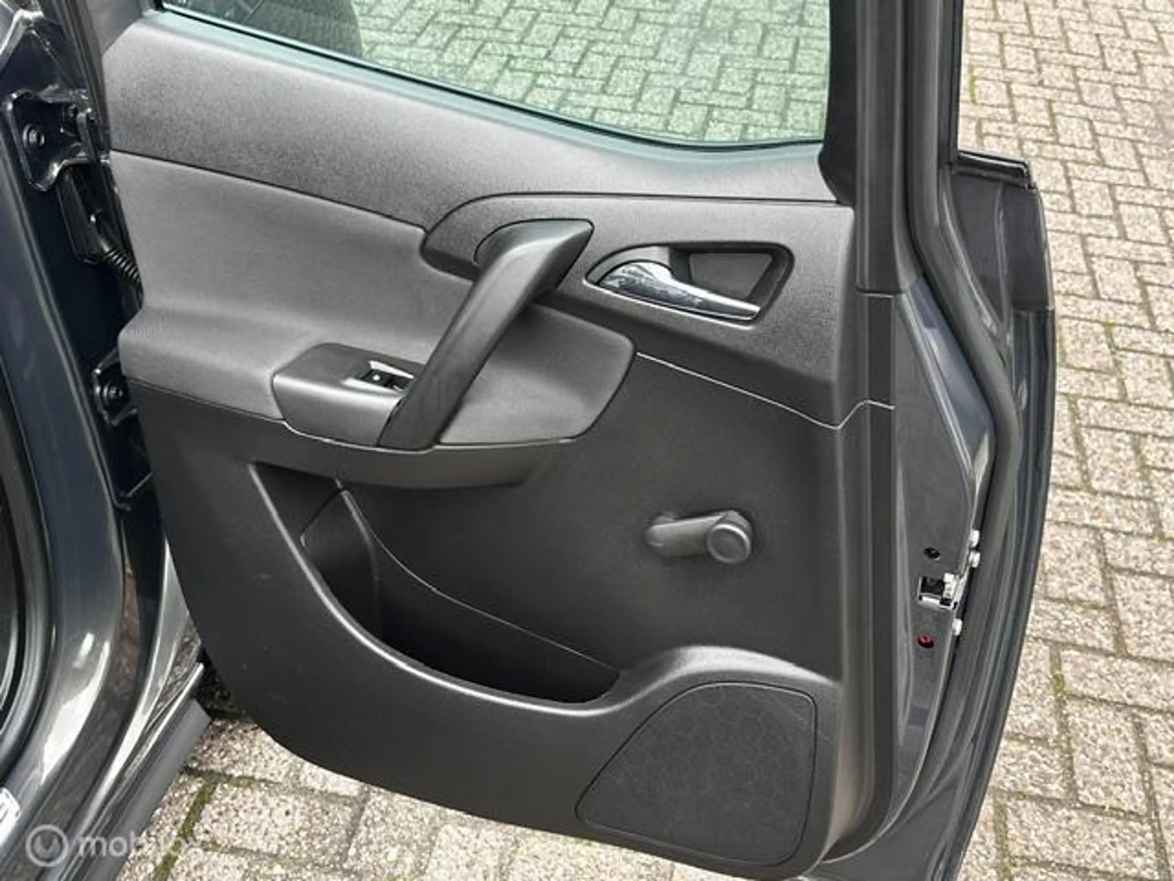 Opel Meriva 1.4 Turbo Edition — photo 15
