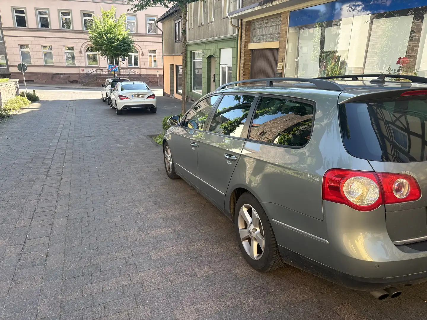 Volkswagen Passat Variant Sportline Grün - 2