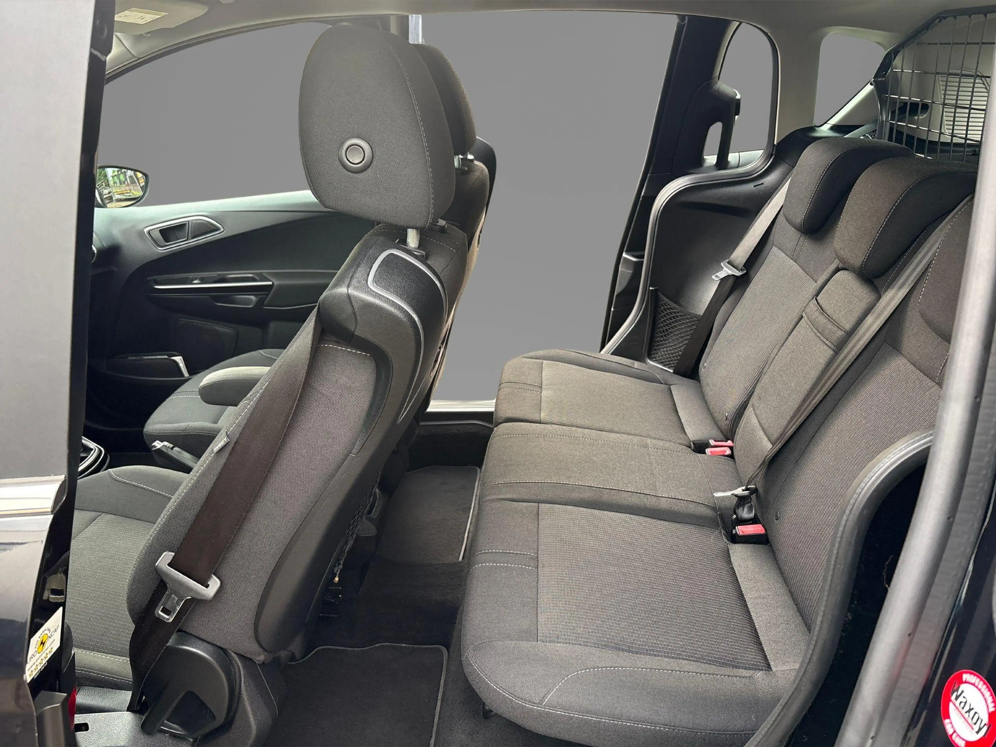Ford B-Max 1.0 EcoBoost Titanium — photo 8