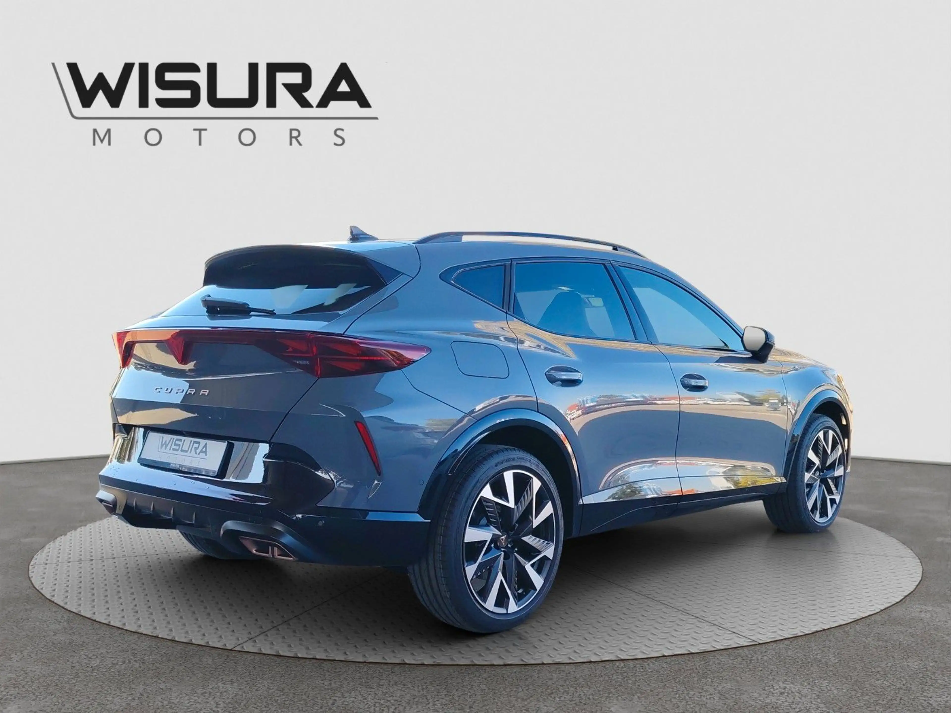 CUPRA Formentor VZ 1.5TSI e-Hybr. 200kW Pano LED ACC — photo 9
