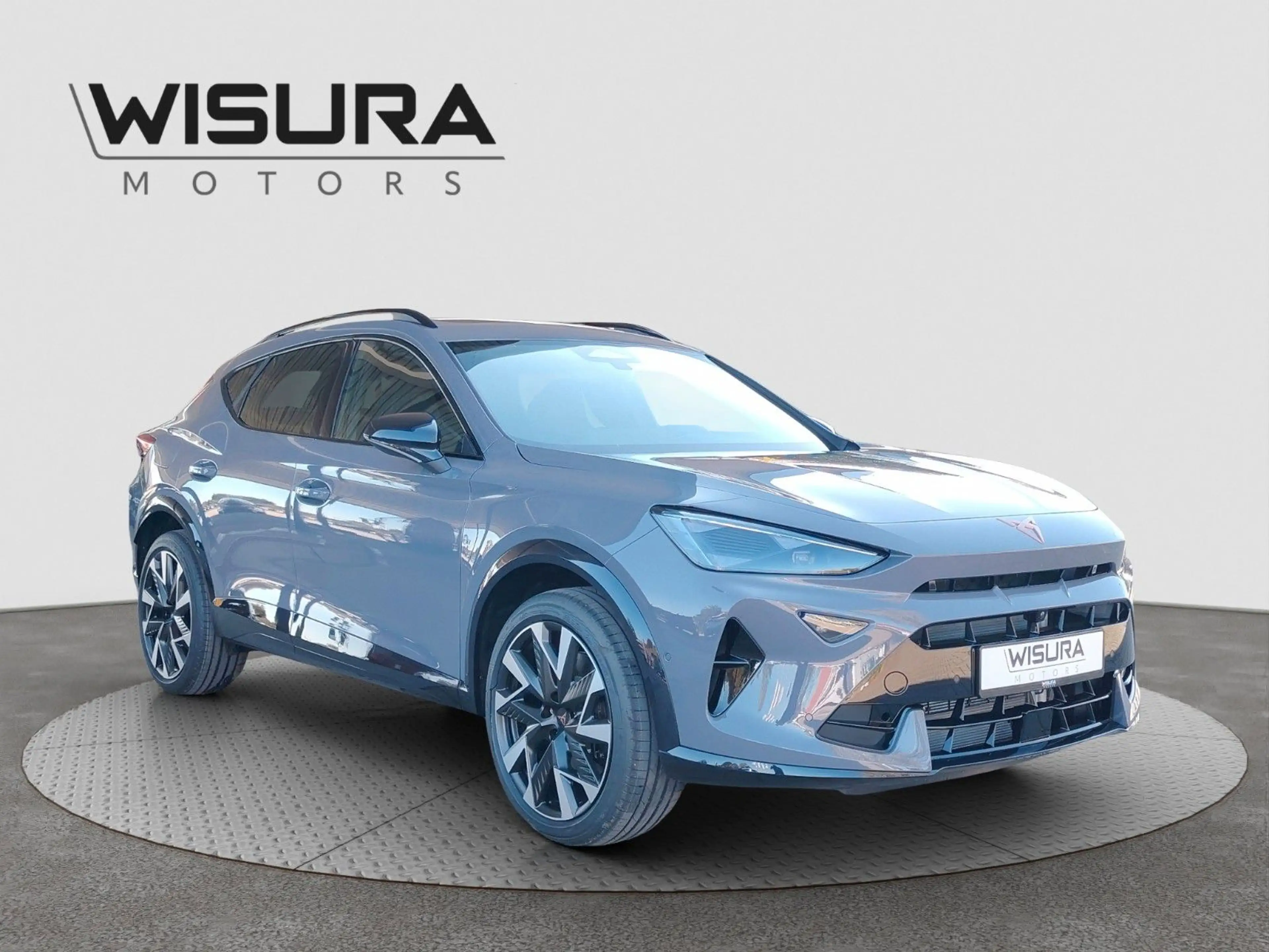 CUPRA Formentor VZ 1.5TSI e-Hybr. 200kW Pano LED ACC — photo 11