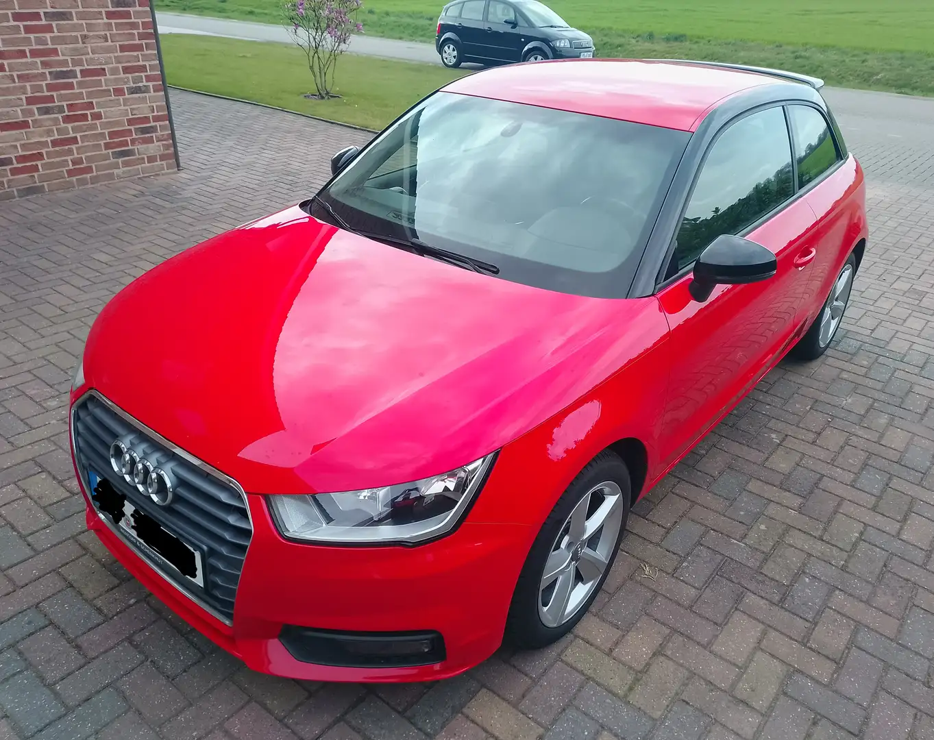 Audi A1 A1 1.4 TDI (ultra) Rot - 1