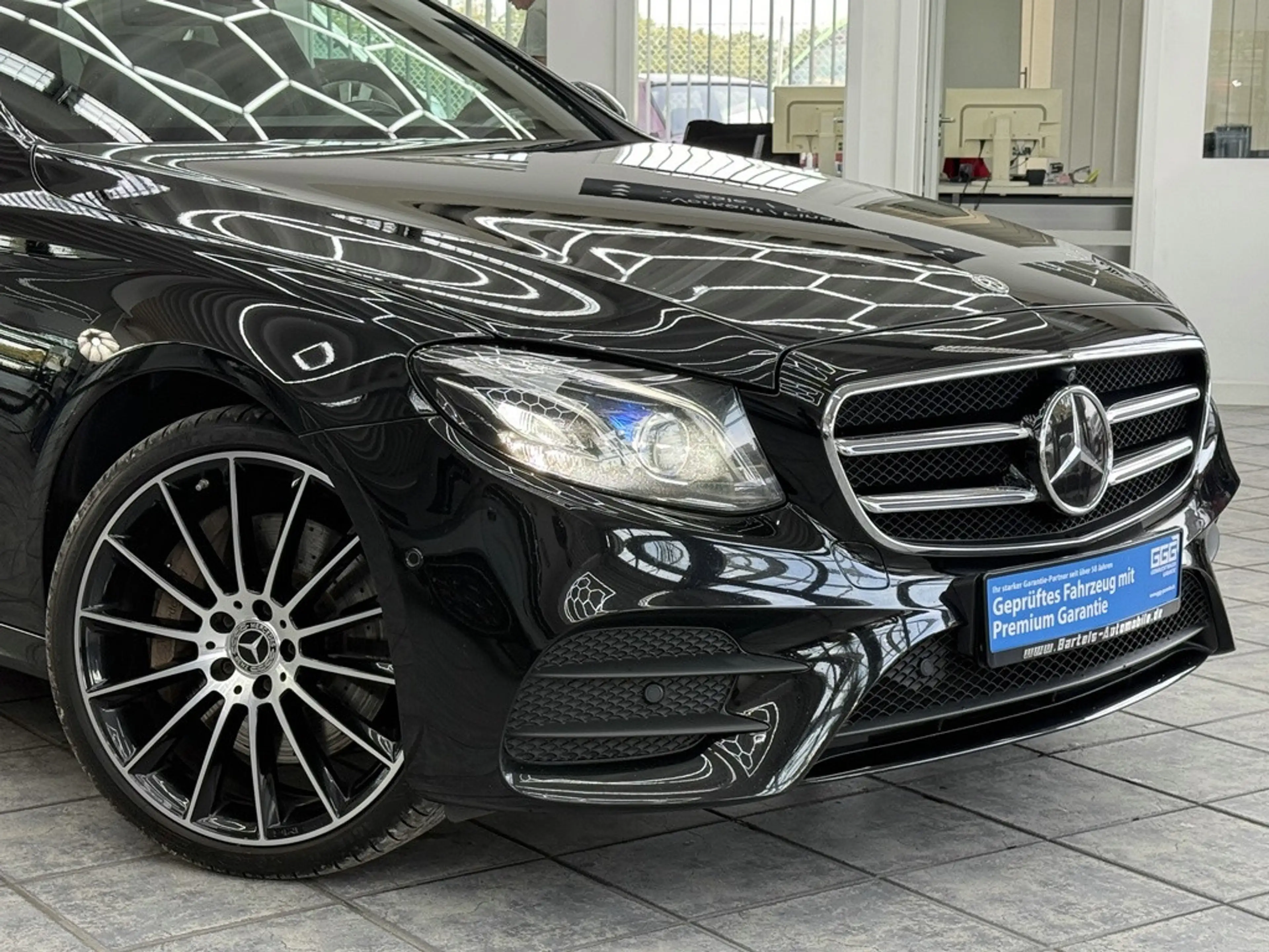 Mercedes-Benz E 400 T d 4Matic AMG-Line, LED, Pano, Burmester — photo 2