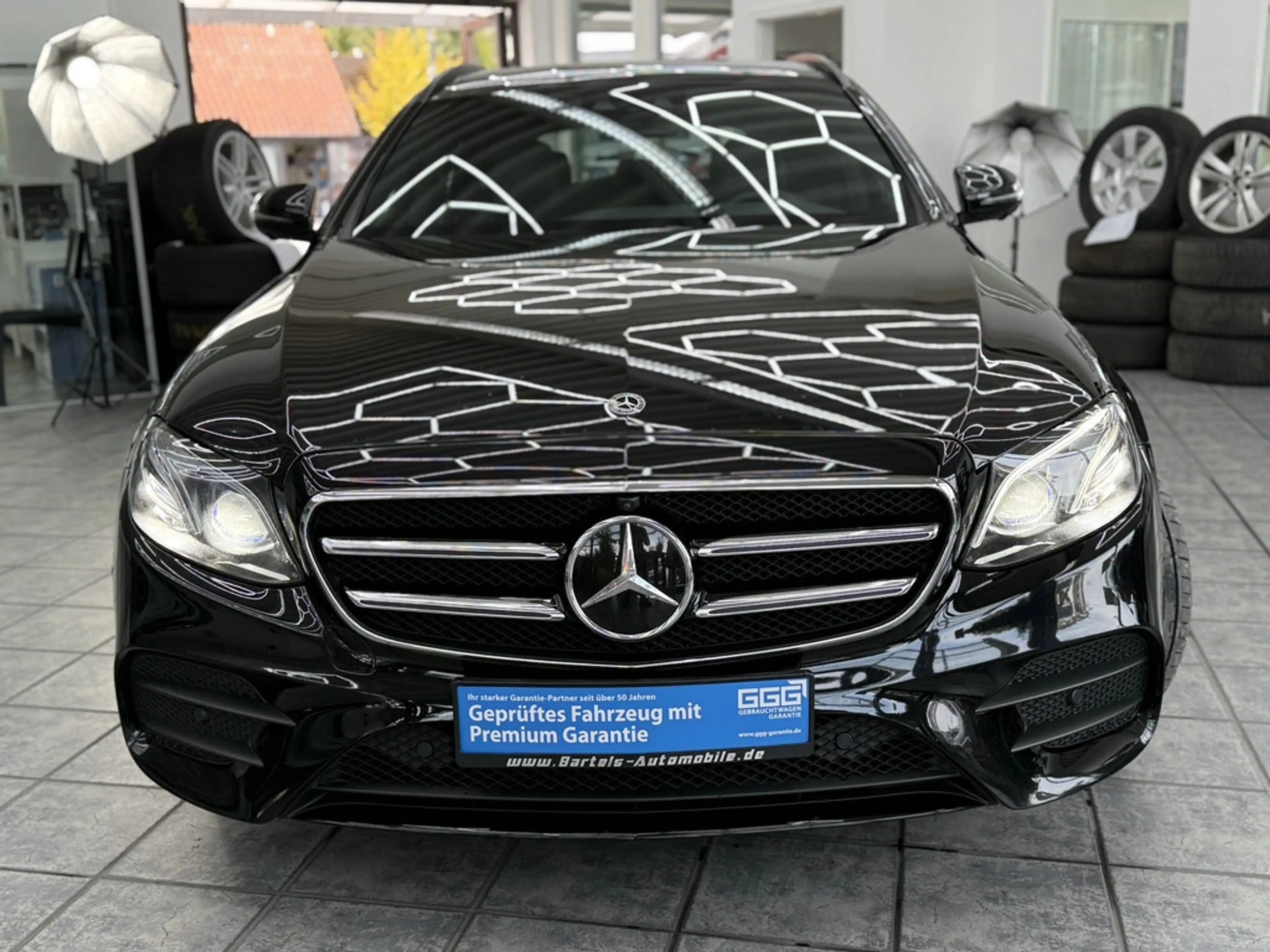 Mercedes-Benz E 400 T d 4Matic AMG-Line, LED, Pano, Burmester — photo 3